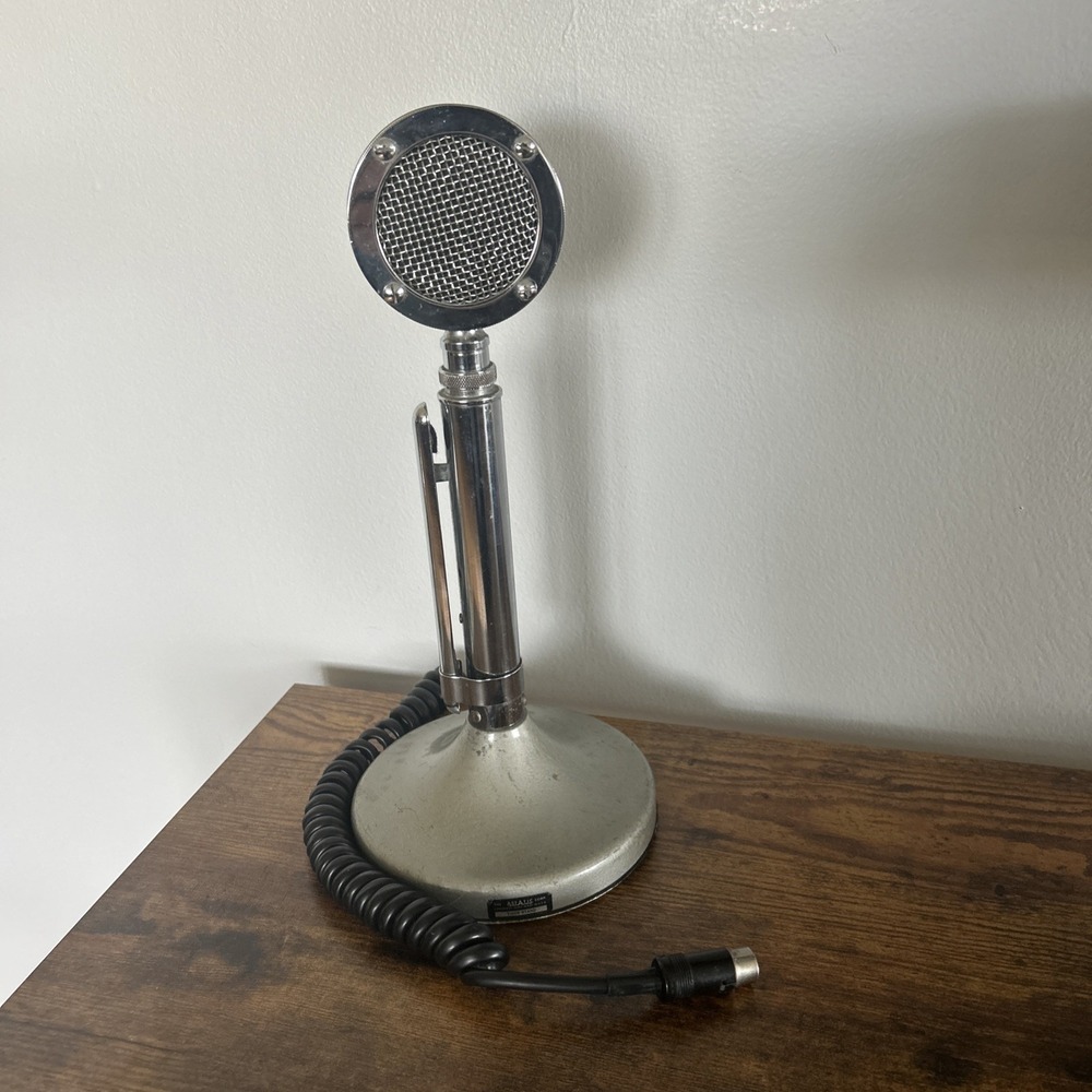 AstaticD-104 Dynamic Lollipop Microphone Stand  Untested- Missing Screw
